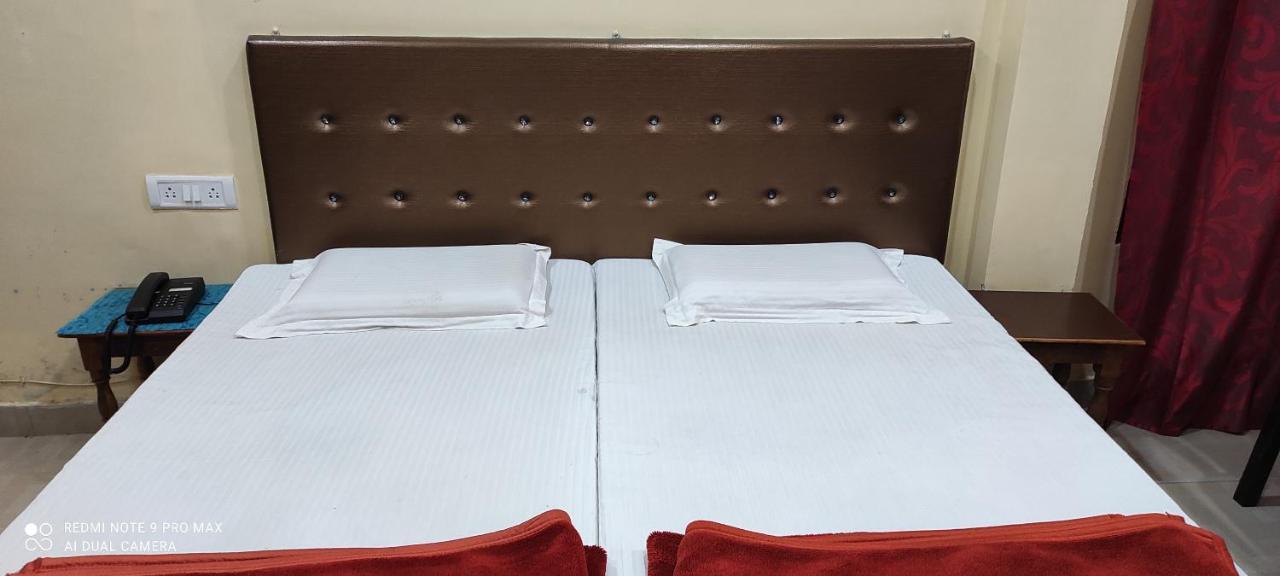 Hotel Avadh Balrampur Exterior photo