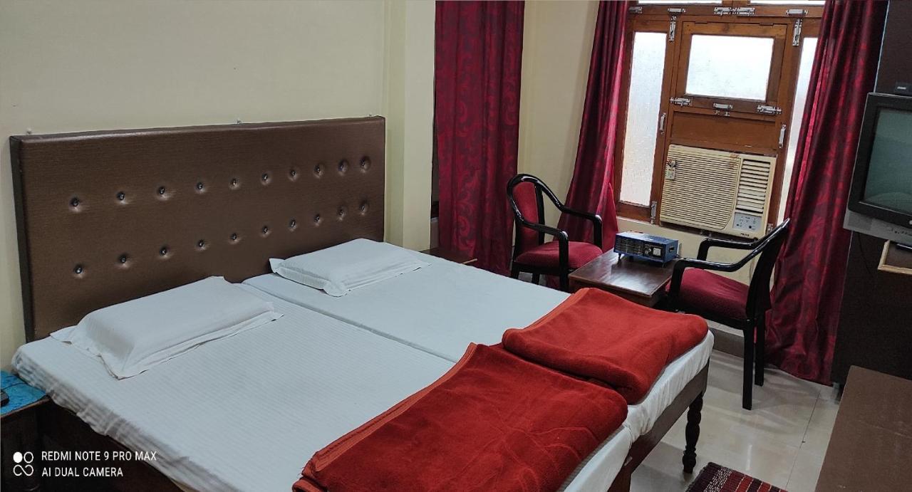 Hotel Avadh Balrampur Exterior photo